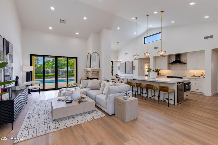 8390 E Cheryl Drive  Scottsdale AZ 85258 photo