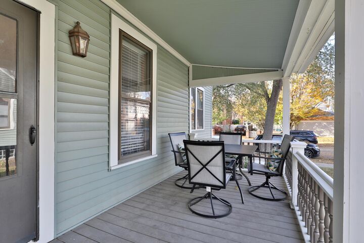 Property Photo:  398 W 5th Avenue  OH 43201