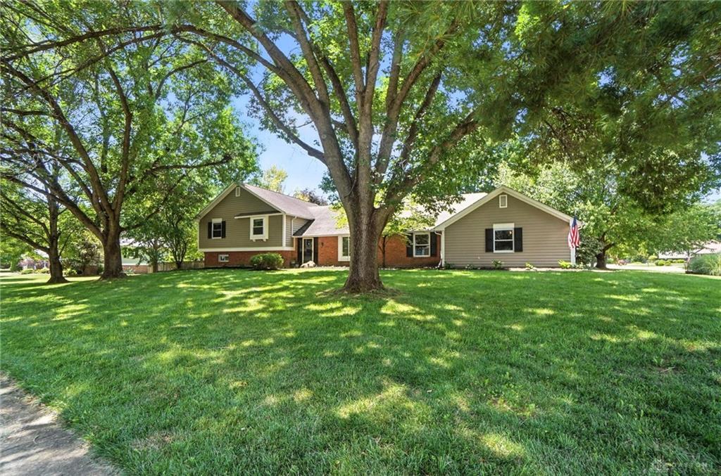 Property Photo:  1572 Frontier Court  OH 45458 
