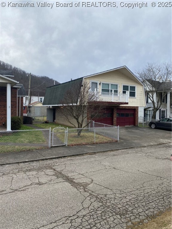 Property Photo: 510 S Railway Street WV 25039