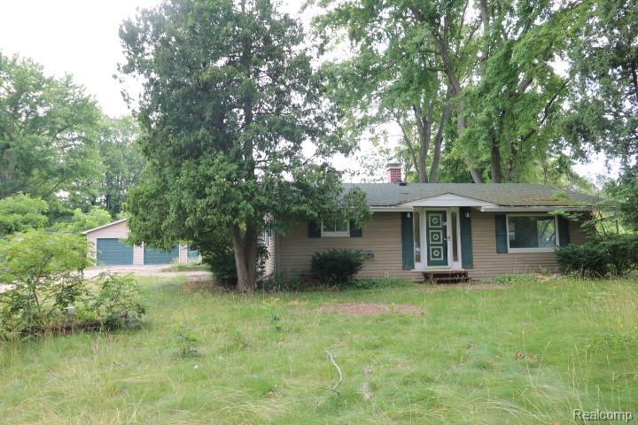 6048 N Lapeer Road  Fostoria MI 48435 9645 photo