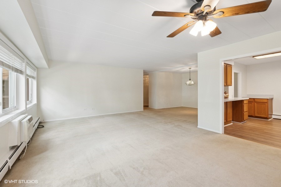 Property Photo: 1137 Leavitt Avenue 118 IL 60422