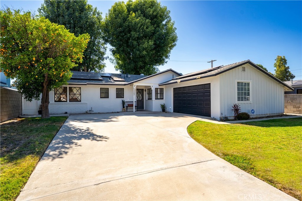 11243 Gaviota Avenue  Granada Hills CA 91344 photo