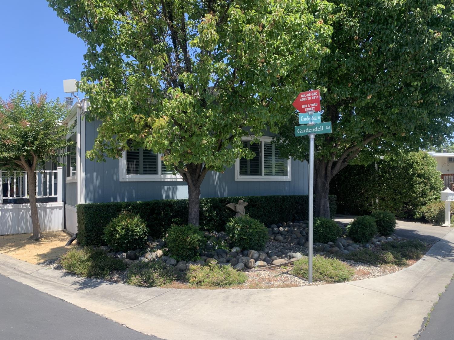 Property Photo: 4901 Gardendell Road CA 95834