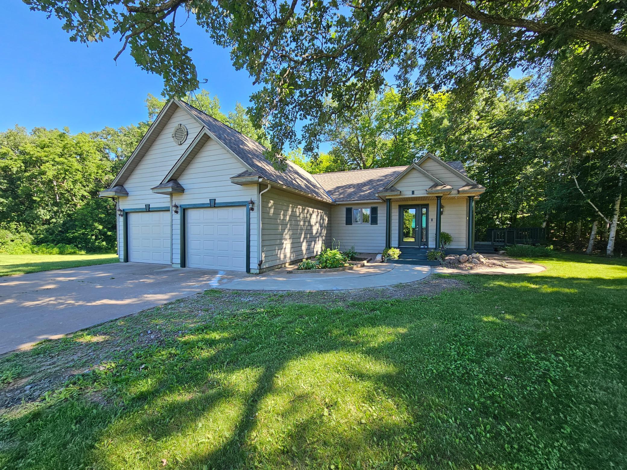 Property Photo:  21578 Edwards Drive  MN 56455 