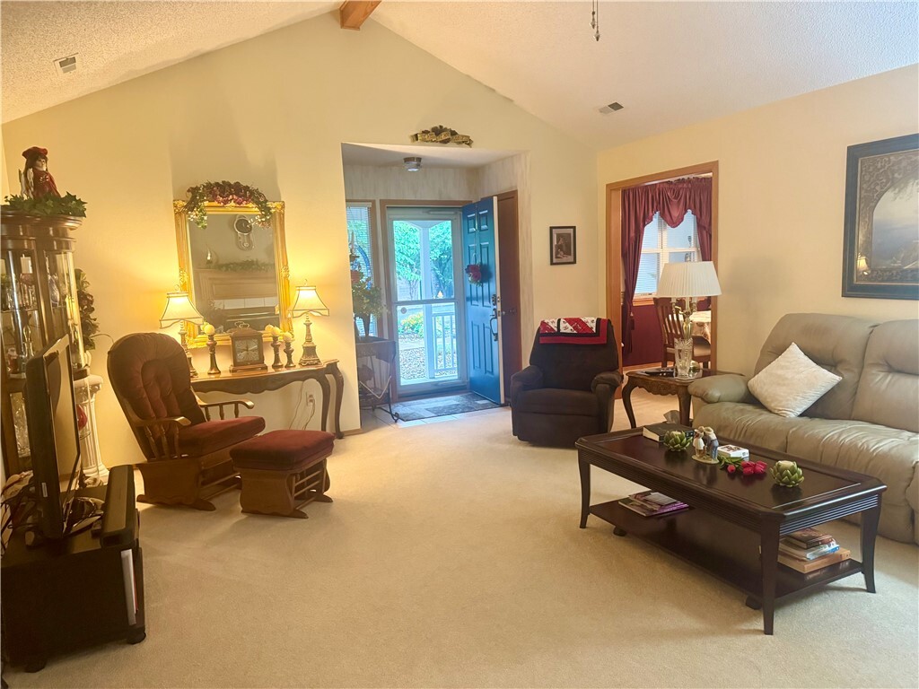 Property Photo: 8 Merritt Drive AR 72714