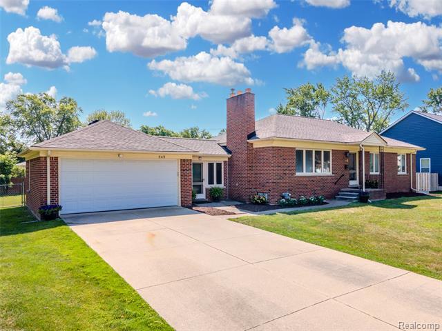 Property Photo: 549 S Bywood Avenue MI 48017