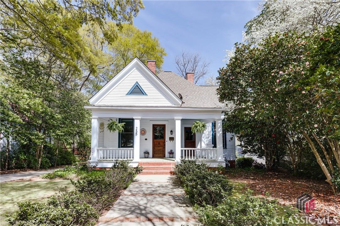 Property Photo:  255 Bloomfield Street  GA 30605 