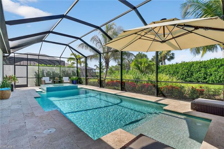 Property Photo: 3140 Heather Glen Ct FL 34114