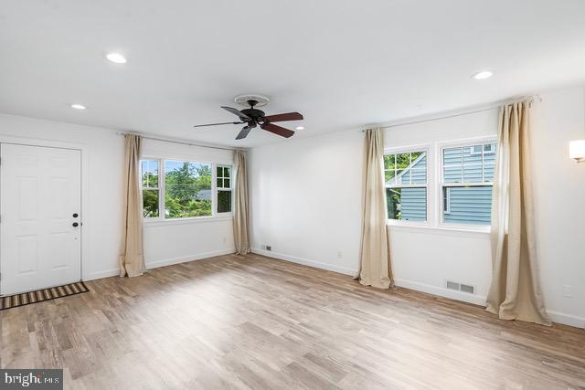 Property Photo:  412 Franklin Avenue  NJ 08540 