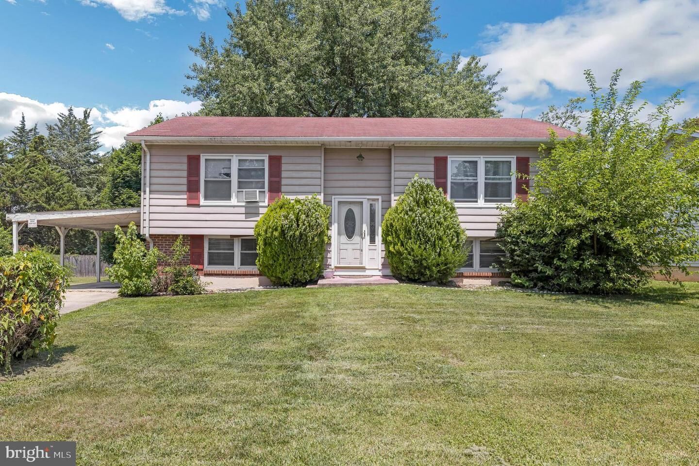 Property Photo:  2 Kildoon  DE 19702 