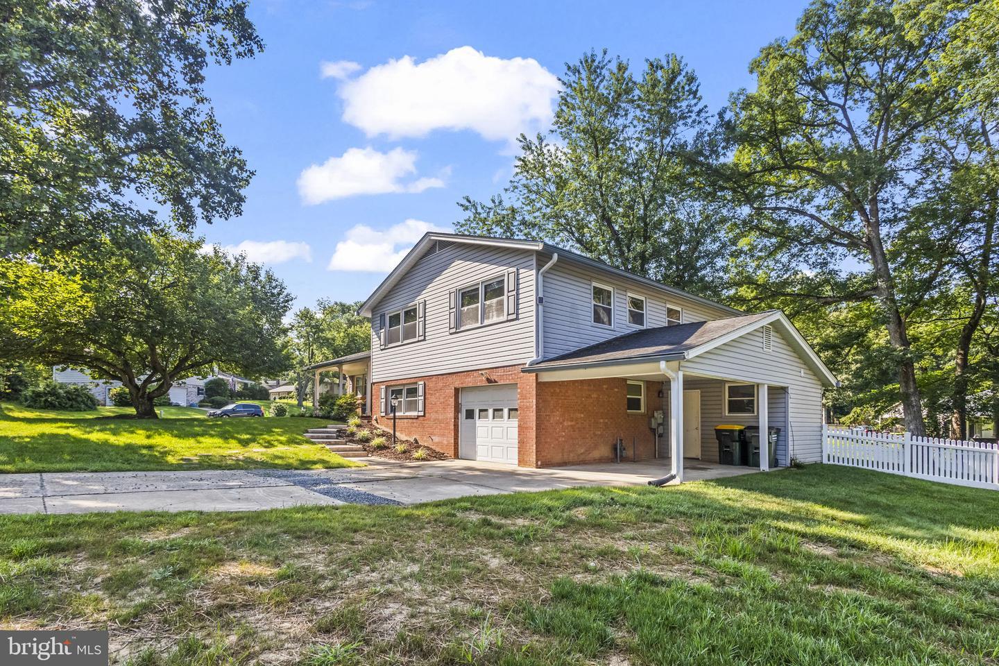 Property Photo: 5030 Gadsen Drive VA 22032
