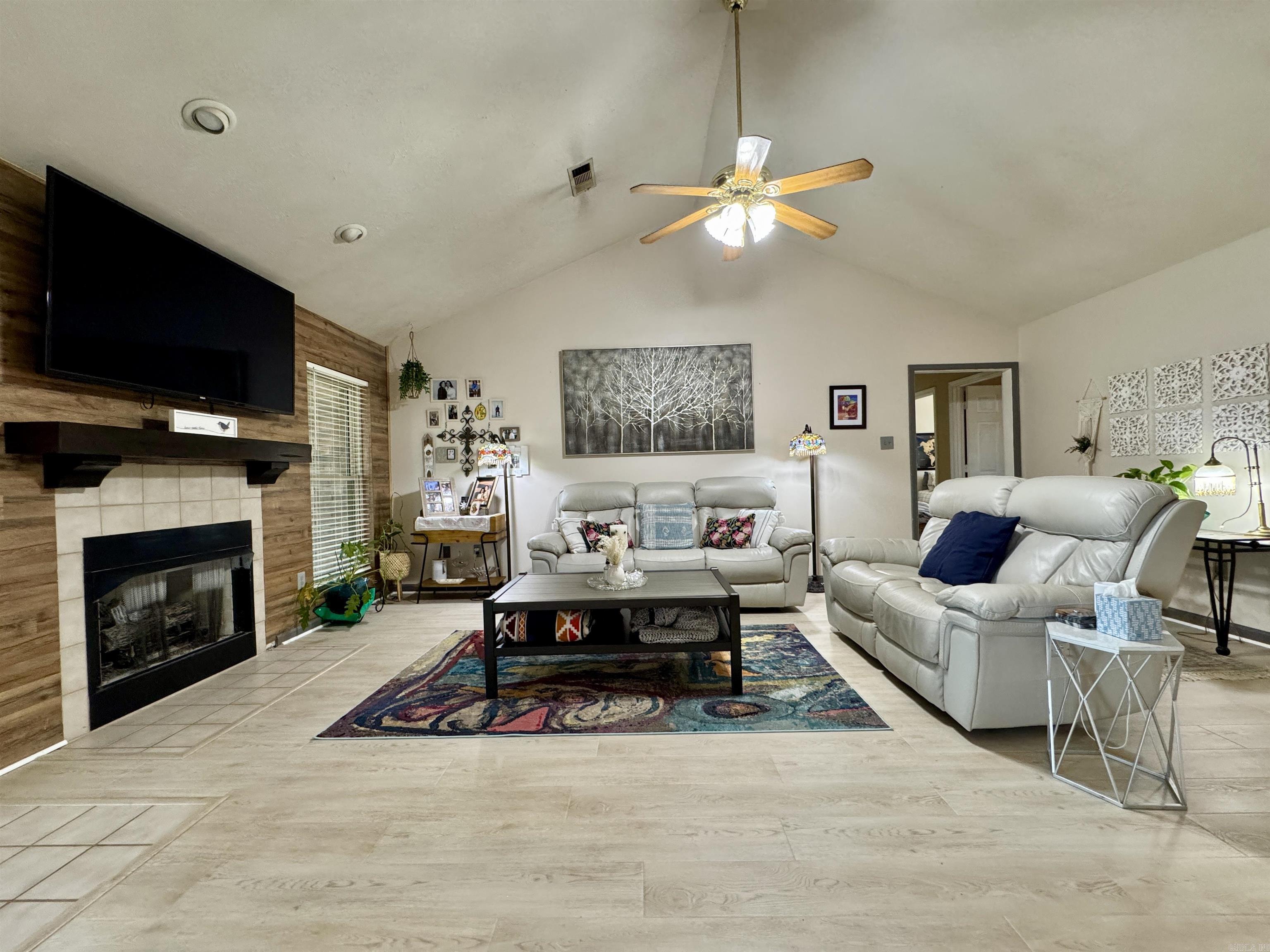 Property Photo: 69 E Main Street AR 72058