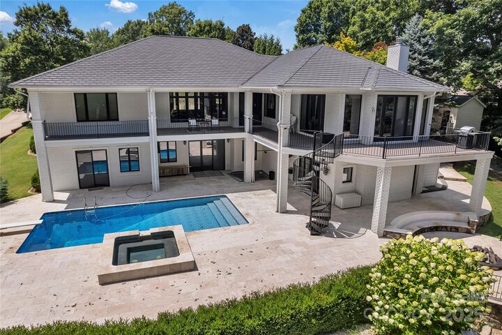 Property Photo: 104 Hidden Cove Drive NC 28150