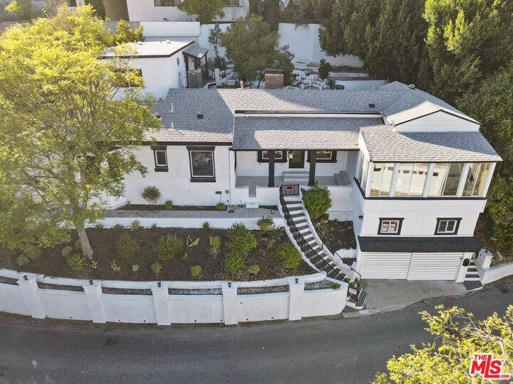 Property Photo:  3319 Floyd Ter  CA 90068 