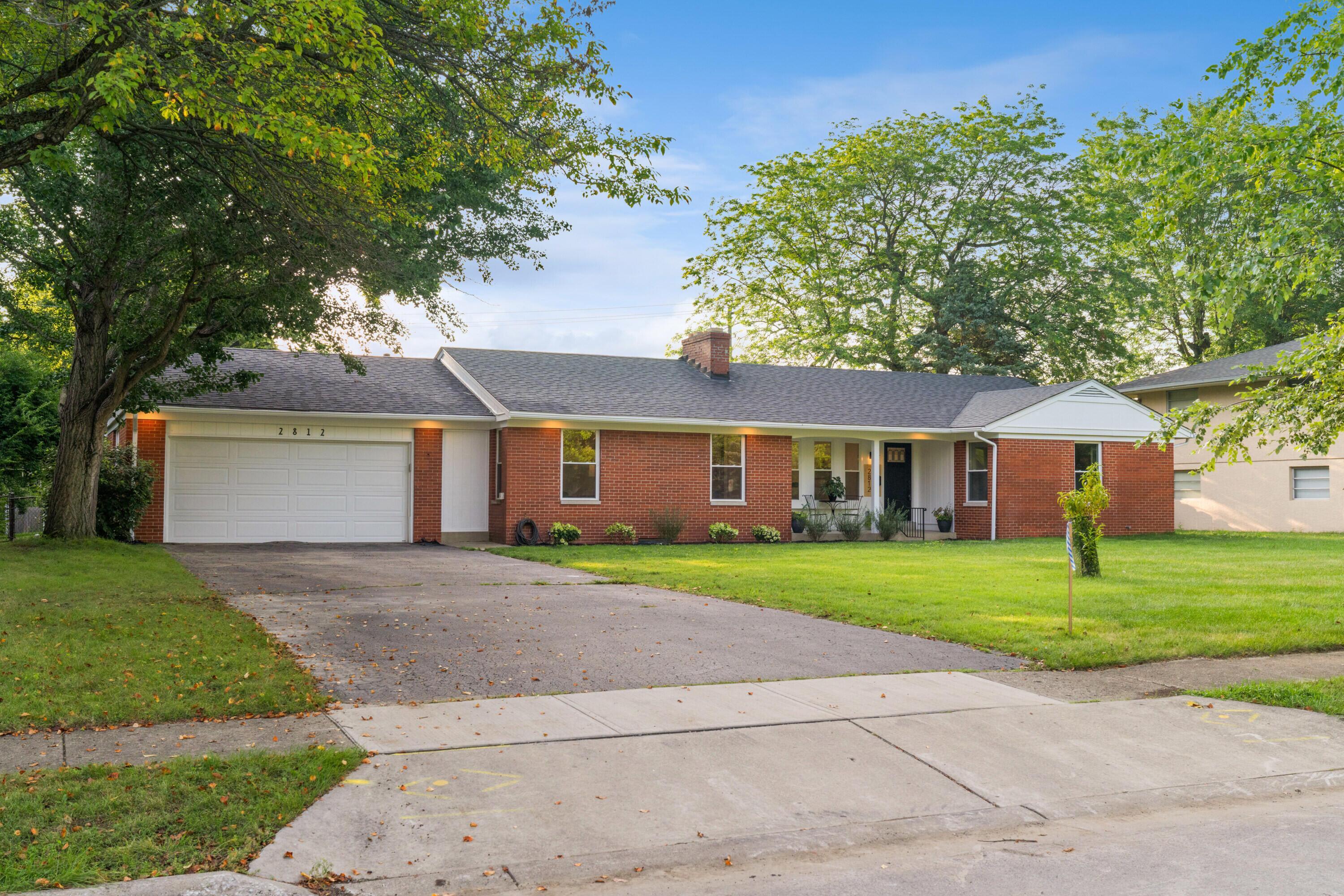 Property Photo: 2812 North Star Road OH 43221