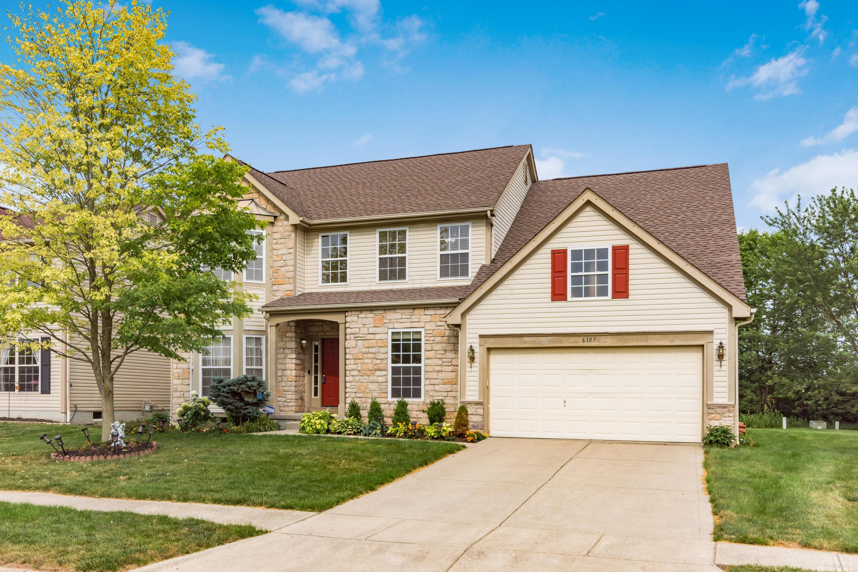 Property Photo: 6107 Heritage Farms Drive OH 43026