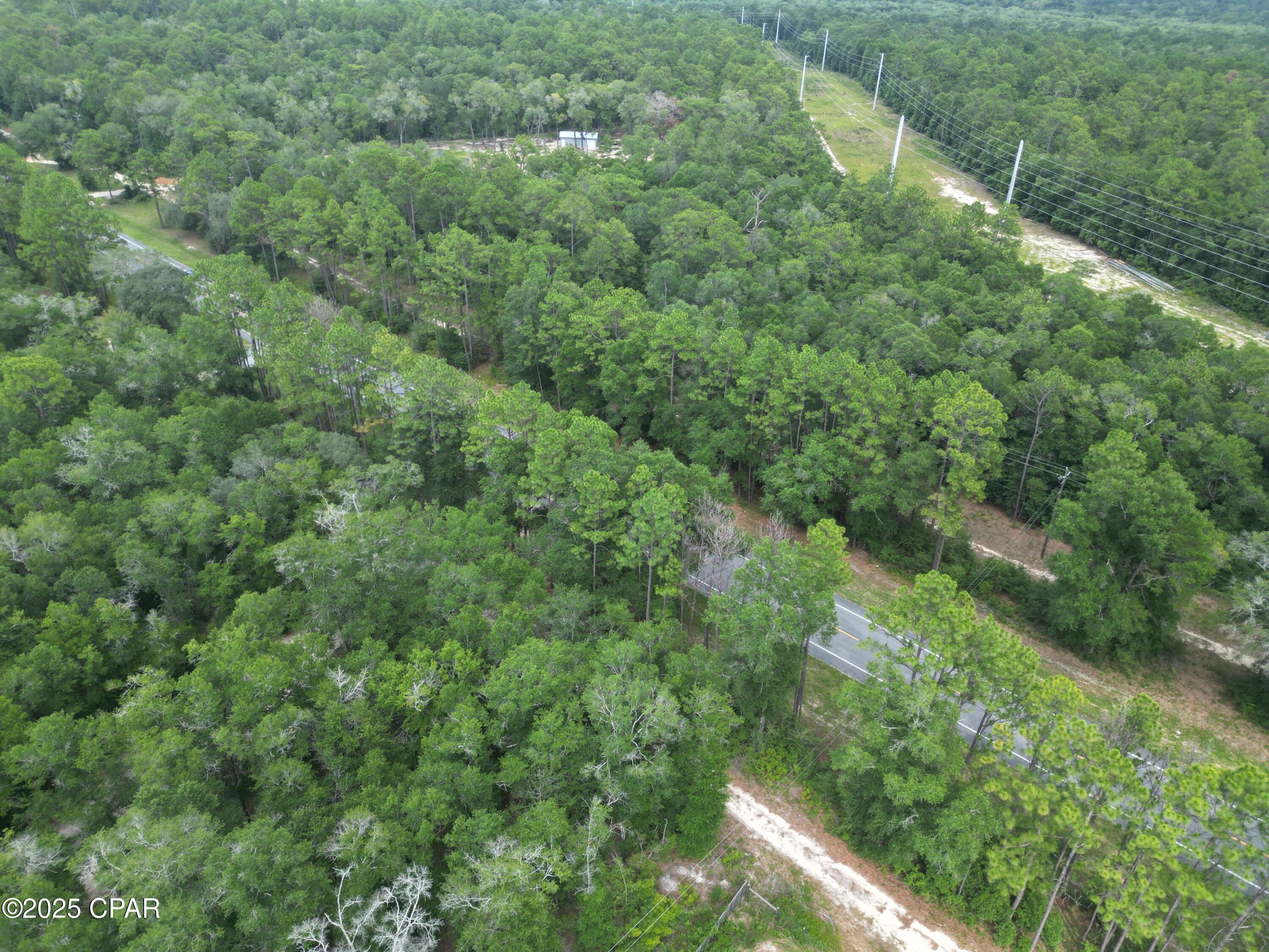 Property Photo: 0000 W Highway 90 W FL 32531