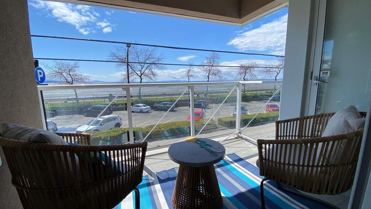 Property Photo: 1119 Vidal 206 BC V4B 3T4
