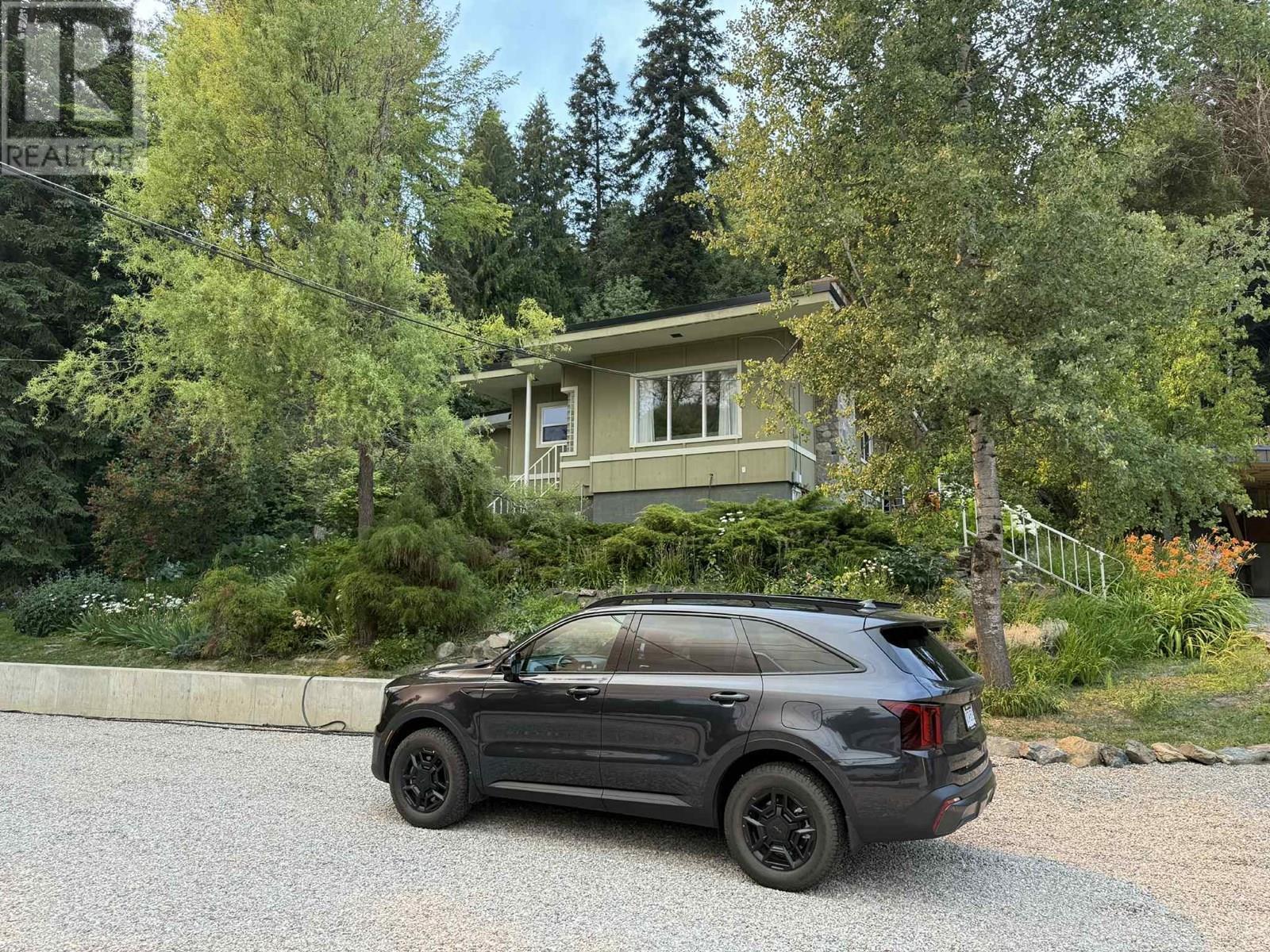 Property Photo:  1091 3B Highway  BC V0G 1P0 