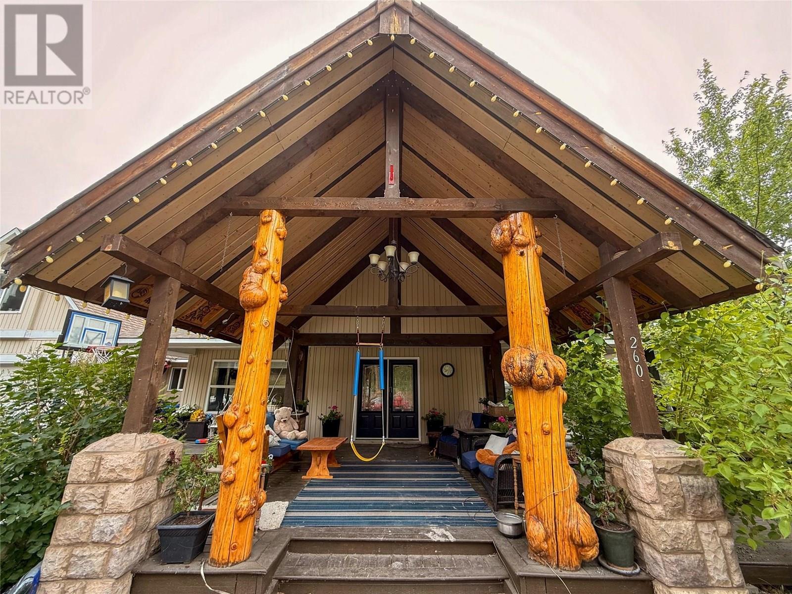 Photo de la propriété:  275 Veale Road  BC V1K 1N8 