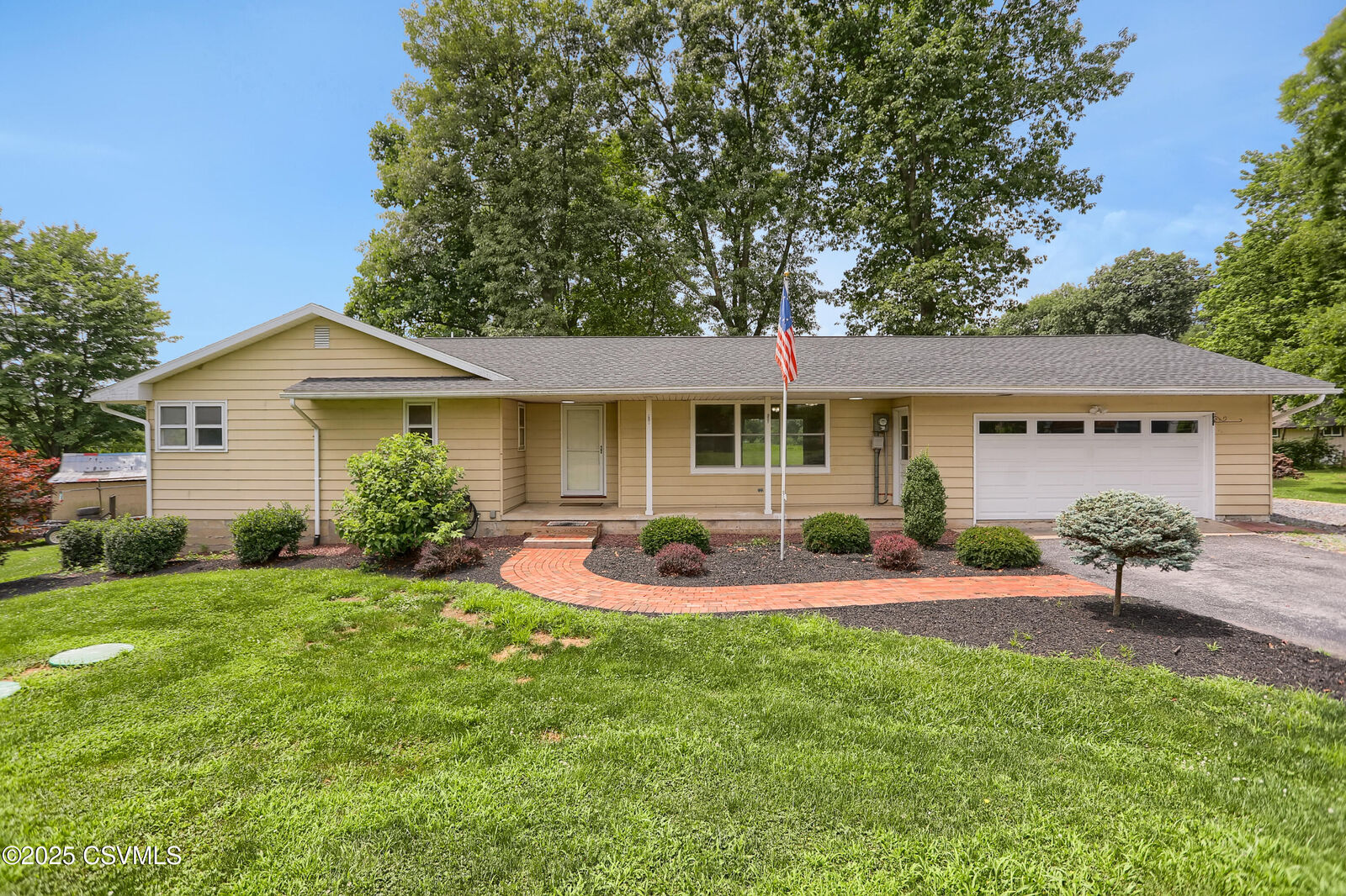 Property Photo:  163 Elm Street  PA 17856 