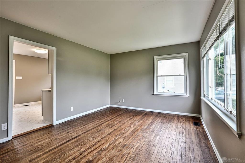Property Photo: 10921 Chester Road OH 45246