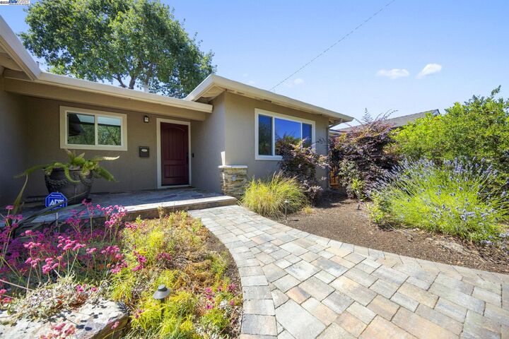 Property Photo: 4580 Theresa Ave CA 94538