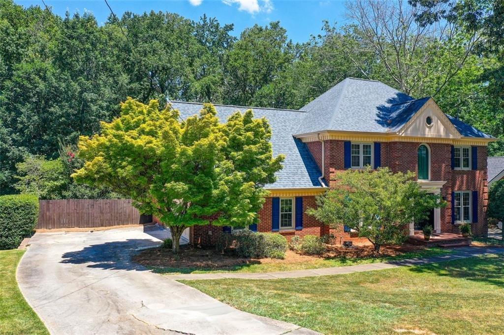 Property Photo: 5163 Charlemagne Way SW GA 30047