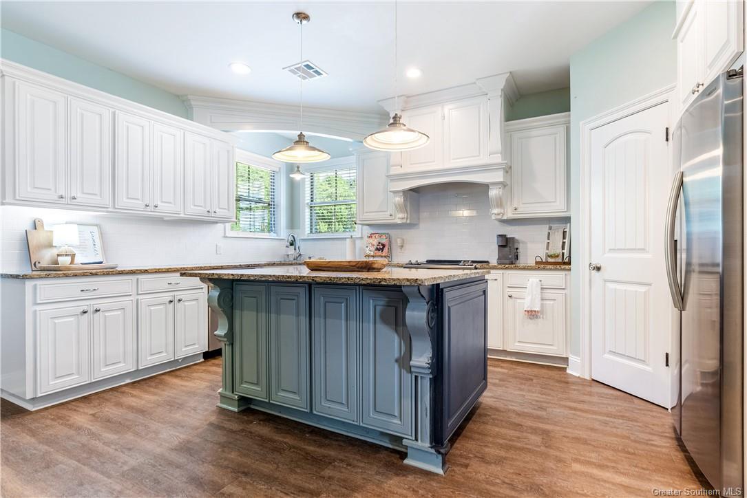 Property Photo: 4821 Jim Kent Road LA 70633