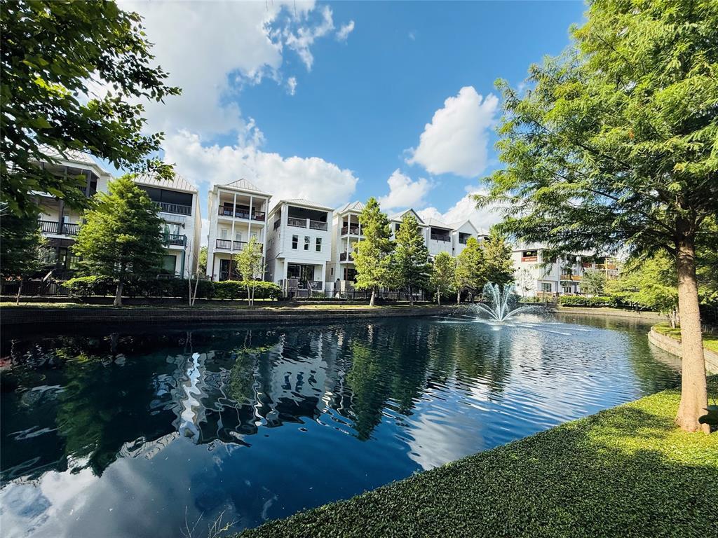 Property Photo: 1240 W 16th Street TX 77008