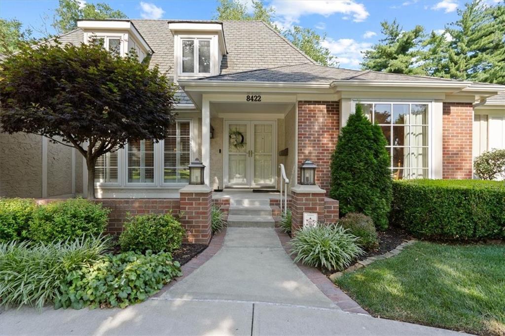 8422 Reinhardt Lane  Leawood KS 66206 photo