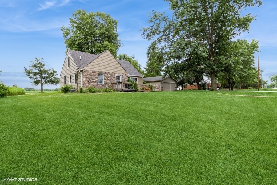 Property Photo: 644 N 43rd Street IA 50061