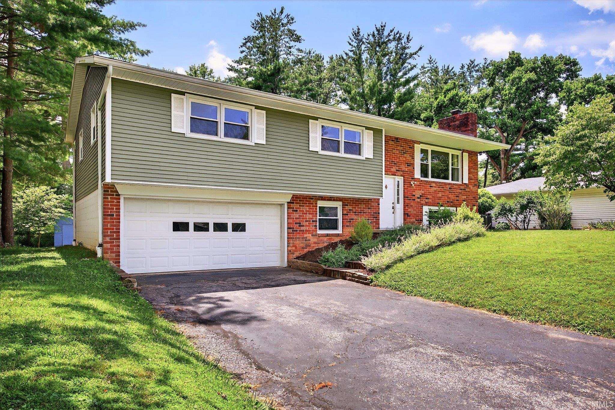 1222 E Tremont Way  Bloomington IN 47401 photo