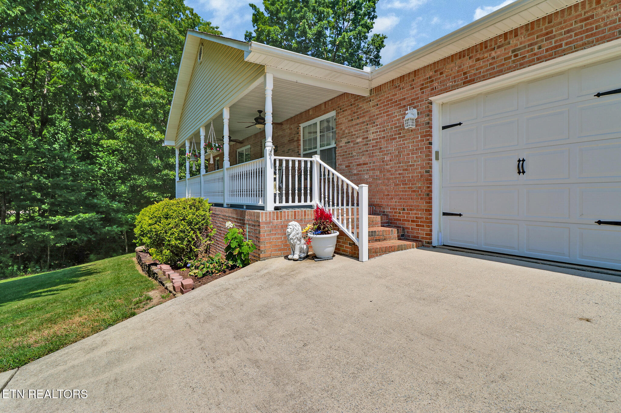 Property Photo: 96 Wright Lane TN 38572