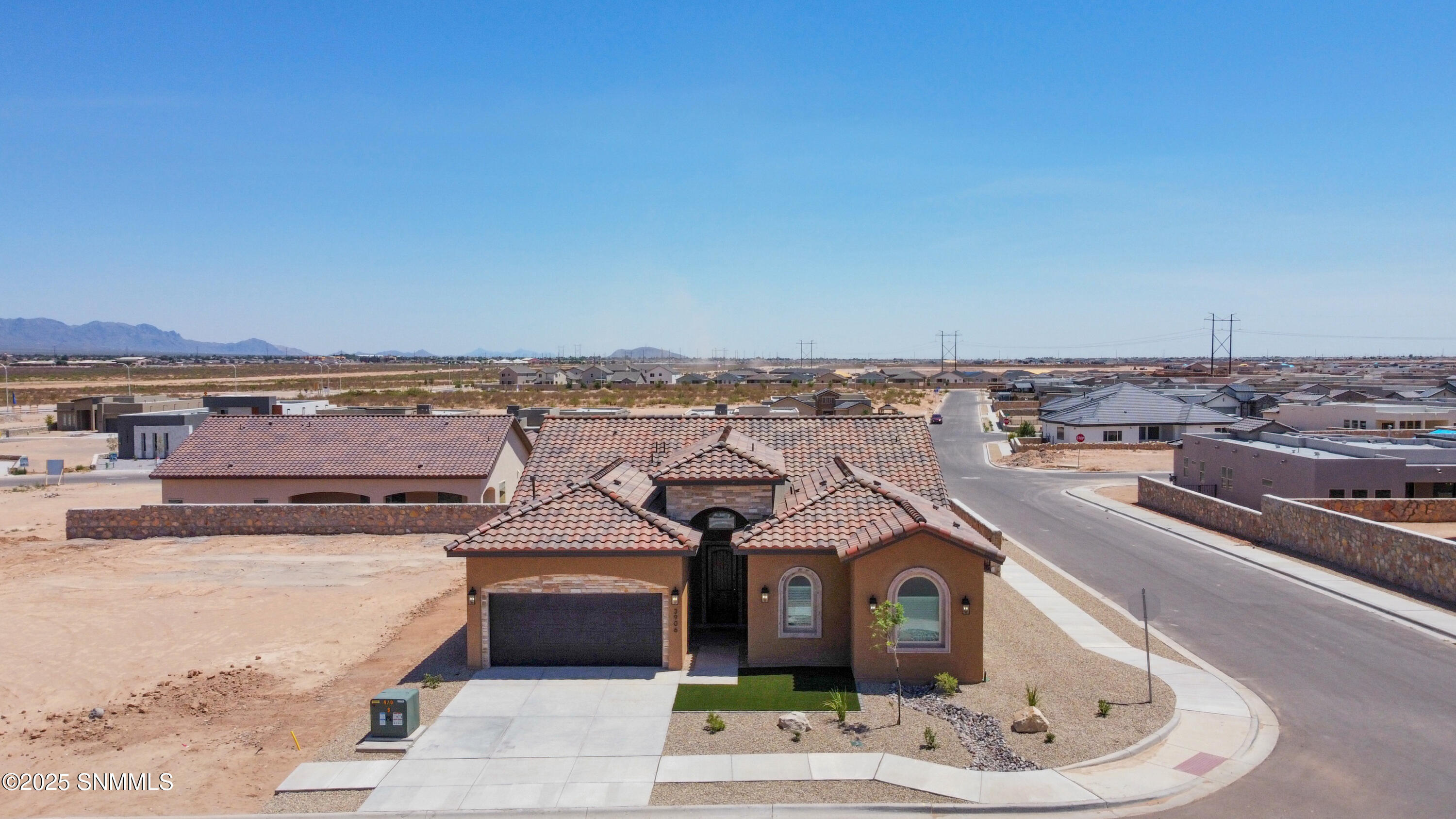 Property Photo: 3906 Royal View Street NM 88012