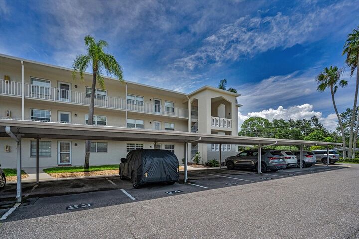 Property Photo:  970 Virginia Street 109  FL 34698