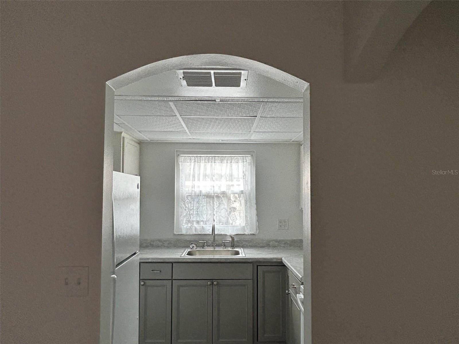 Property Photo: 2810 Swifton Drive 106 FL 34231
