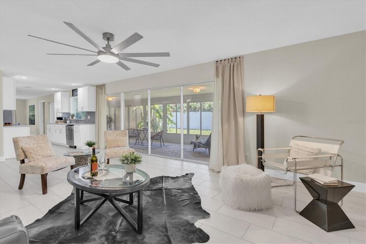 Property Photo:  14060 102nd Avenue  FL 33774 