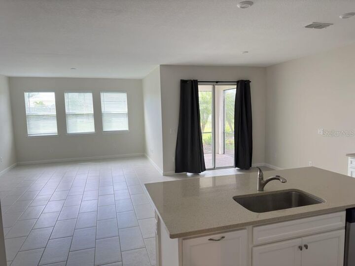 Property Photo: 11782 Alessandro Lane FL 34293