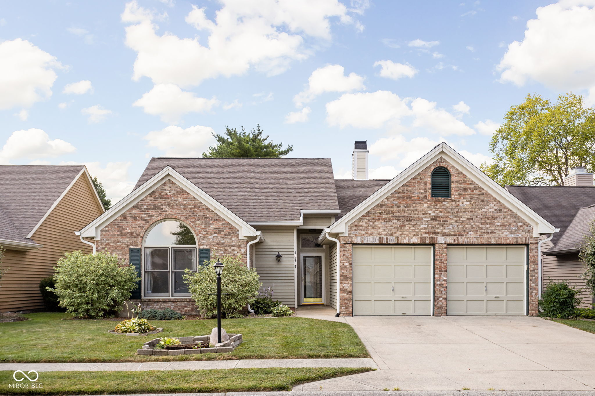Property Photo: 10721 Chesapeake Drive S IN 46236