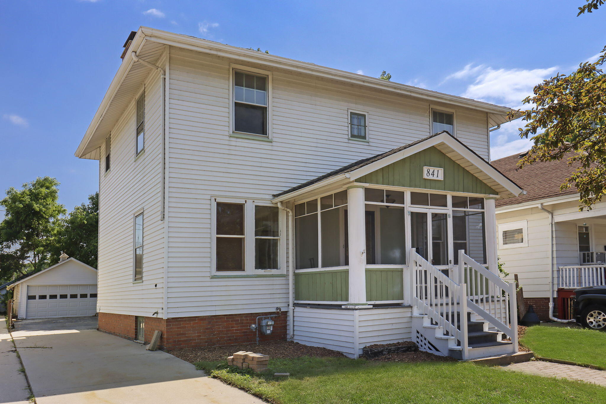 841 64th St  Kenosha WI 53143 photo