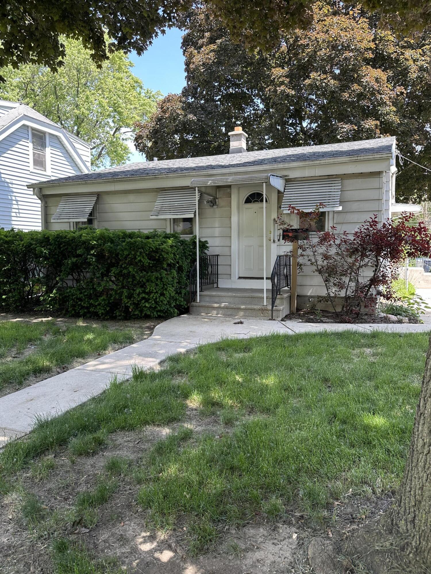Property Photo: 4910 N 53rd St WI 53218