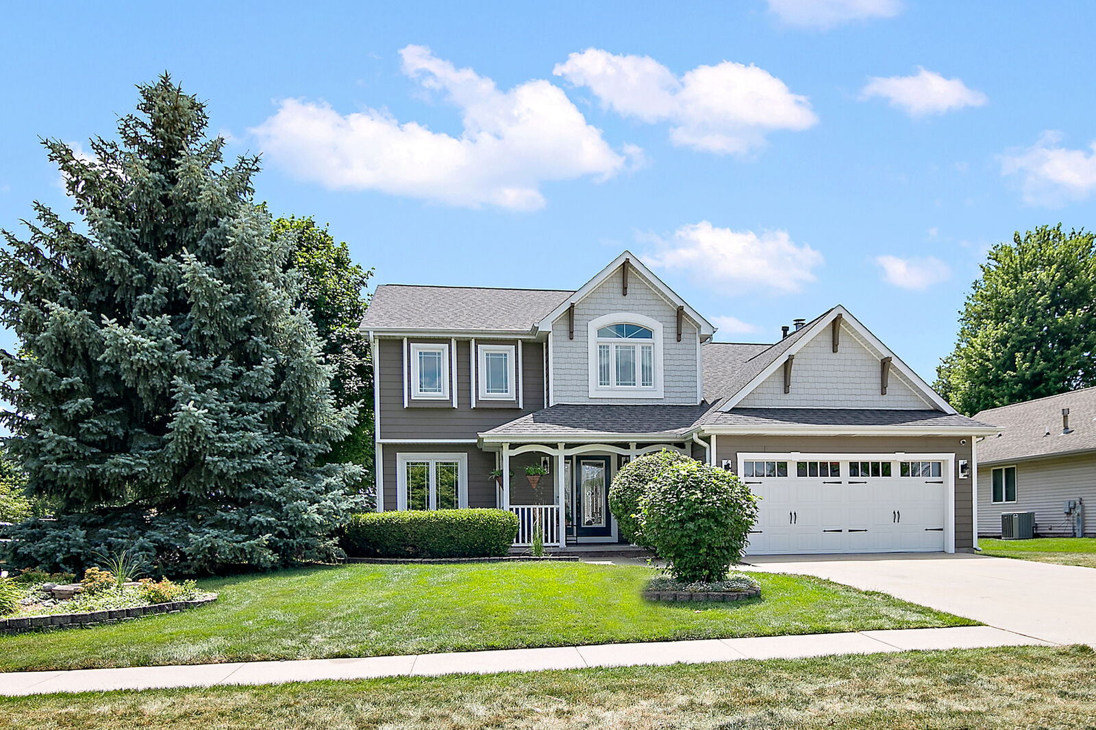 Property Photo: 1553 Noble Quest Drive IL 60914