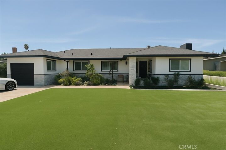 Property Photo:  12861 Alamitos Way  CA 92841 