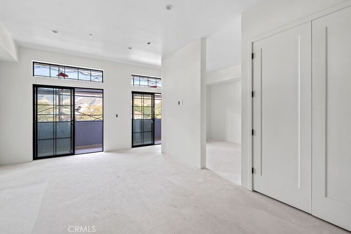 Property Photo: 581 Higuera Street 210 CA 93401