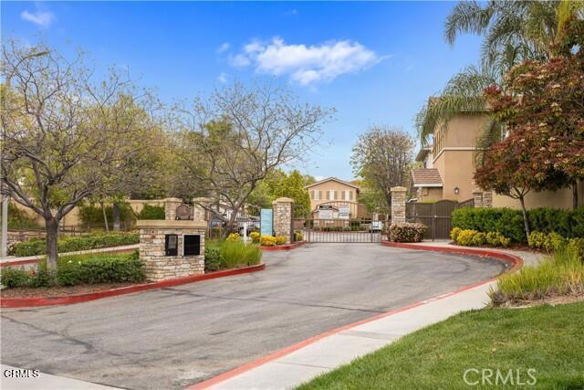 Property Photo:  26520 Arboretum Way 1904  CA 92563 