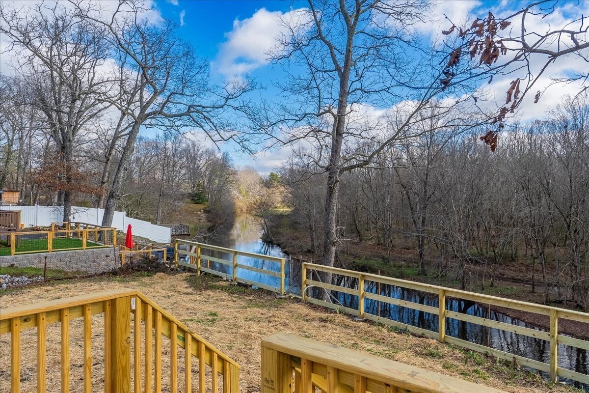 Property Photo: 252 Fredonia Rd TN 37355