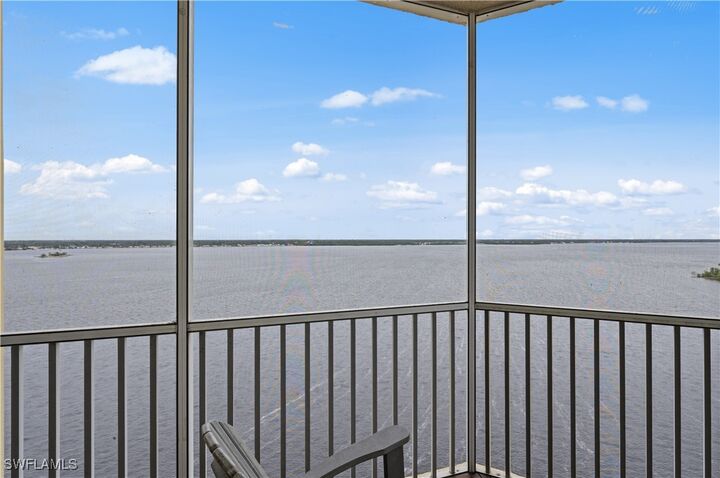 2745 1st Street 1306  Fort Myers FL 33916 photo