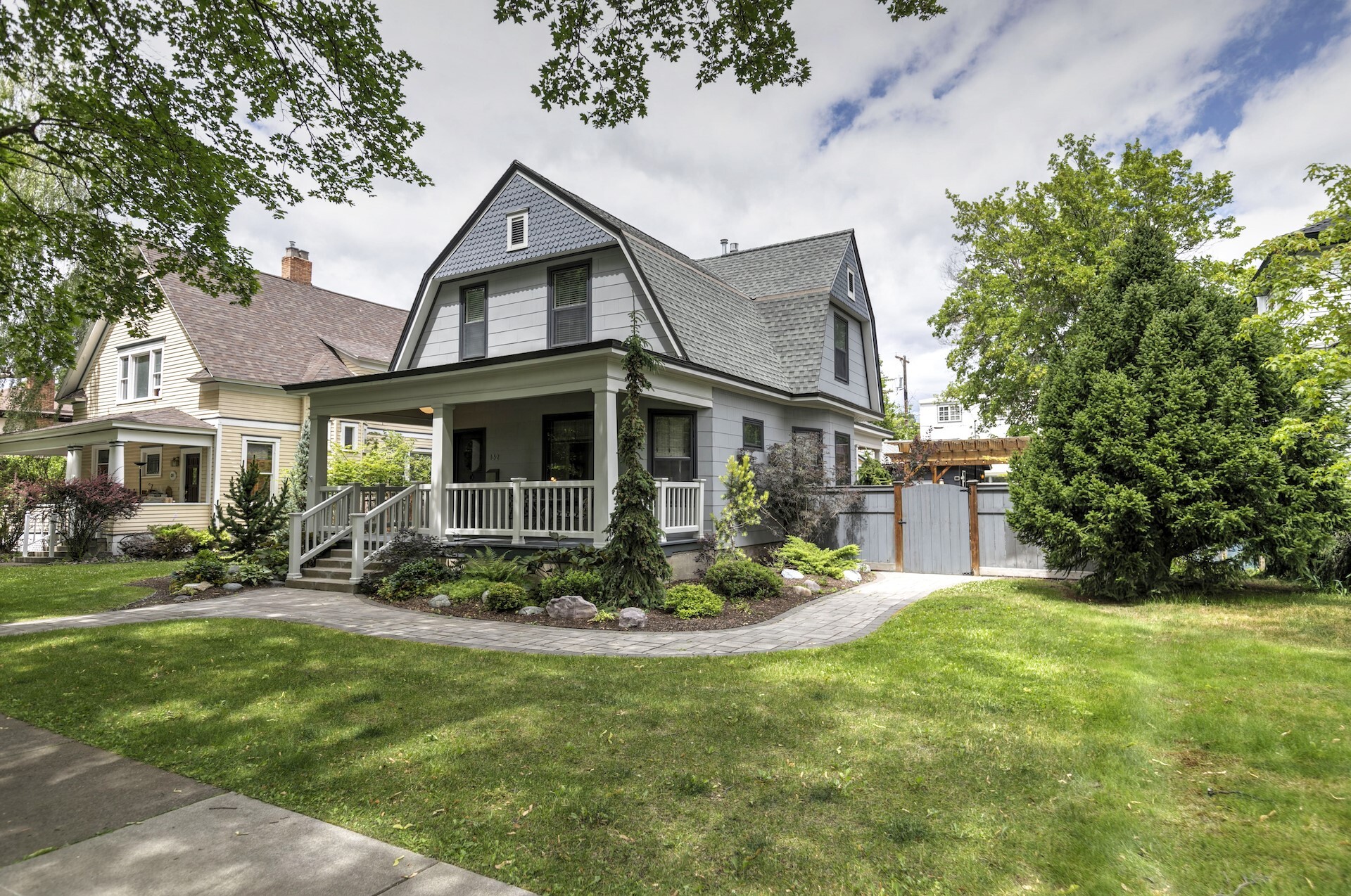 Property Photo:  132 University Avenue  MT 59801 